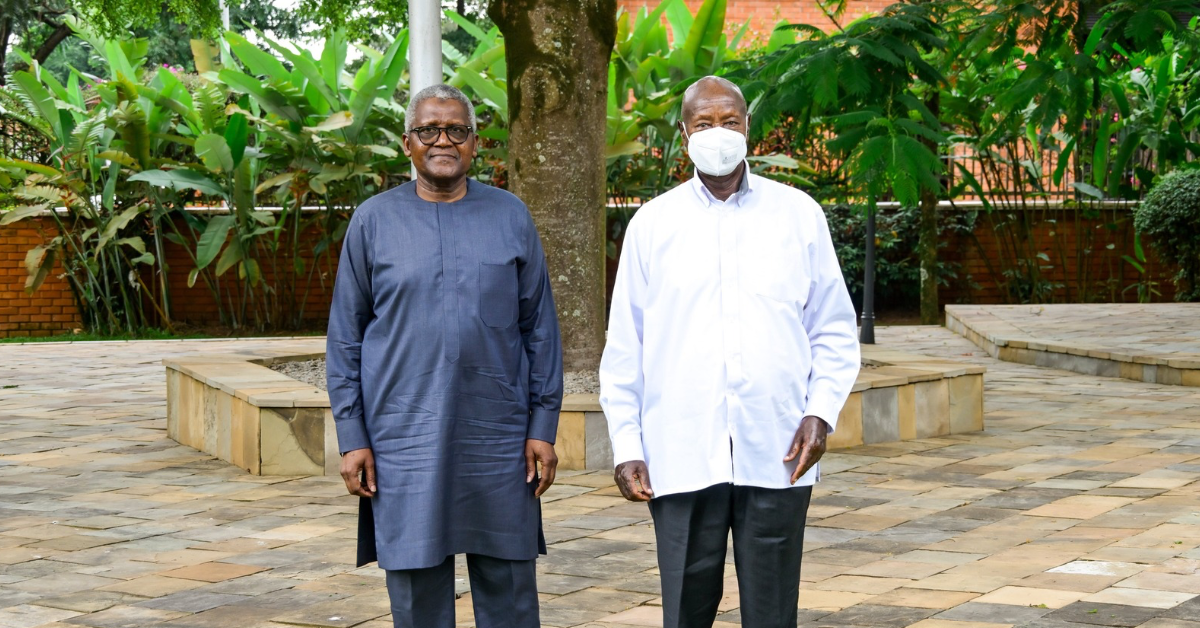 Uganda President Yoweri Museveni meets Nigerian billionaire Aliko Dangote in Nakasero to discuss a proposed East African regional refinery project.
