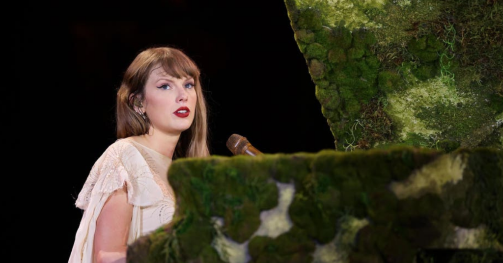 Taylor Swift Blocked From Historic No. 1 Again as “The Fate of Ophelia” Stalls on Billboard Adult Contemporary Chart