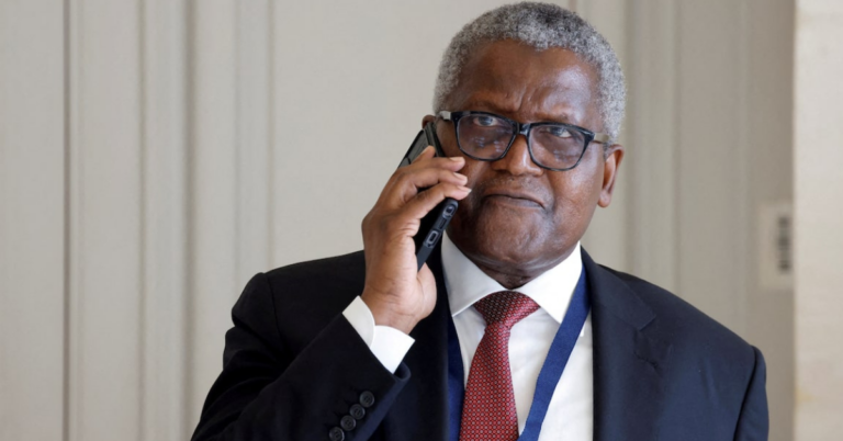 Aliko Dangote Net Worth Surges to $35.9B as African Billionaire Climbs Global Wealth Rankings Amid Mega Expansion Moves